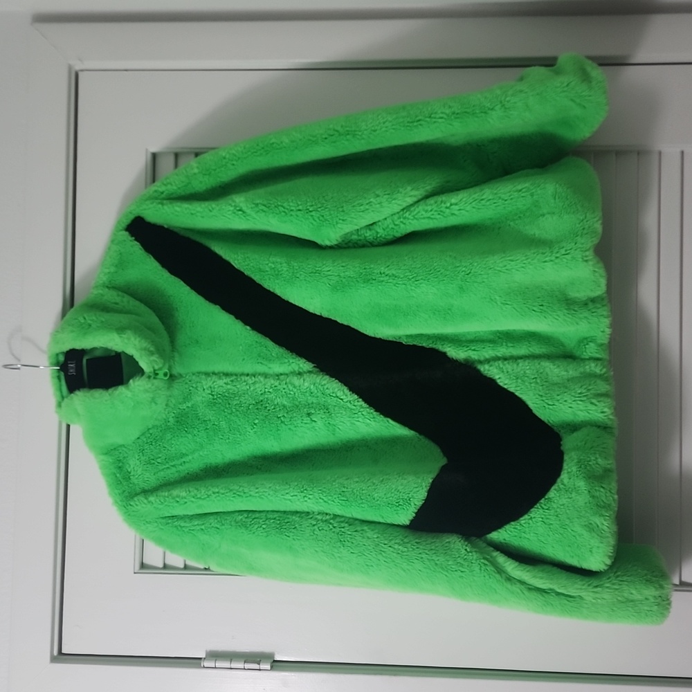 Nike Plush Jacket with Leggings *set*